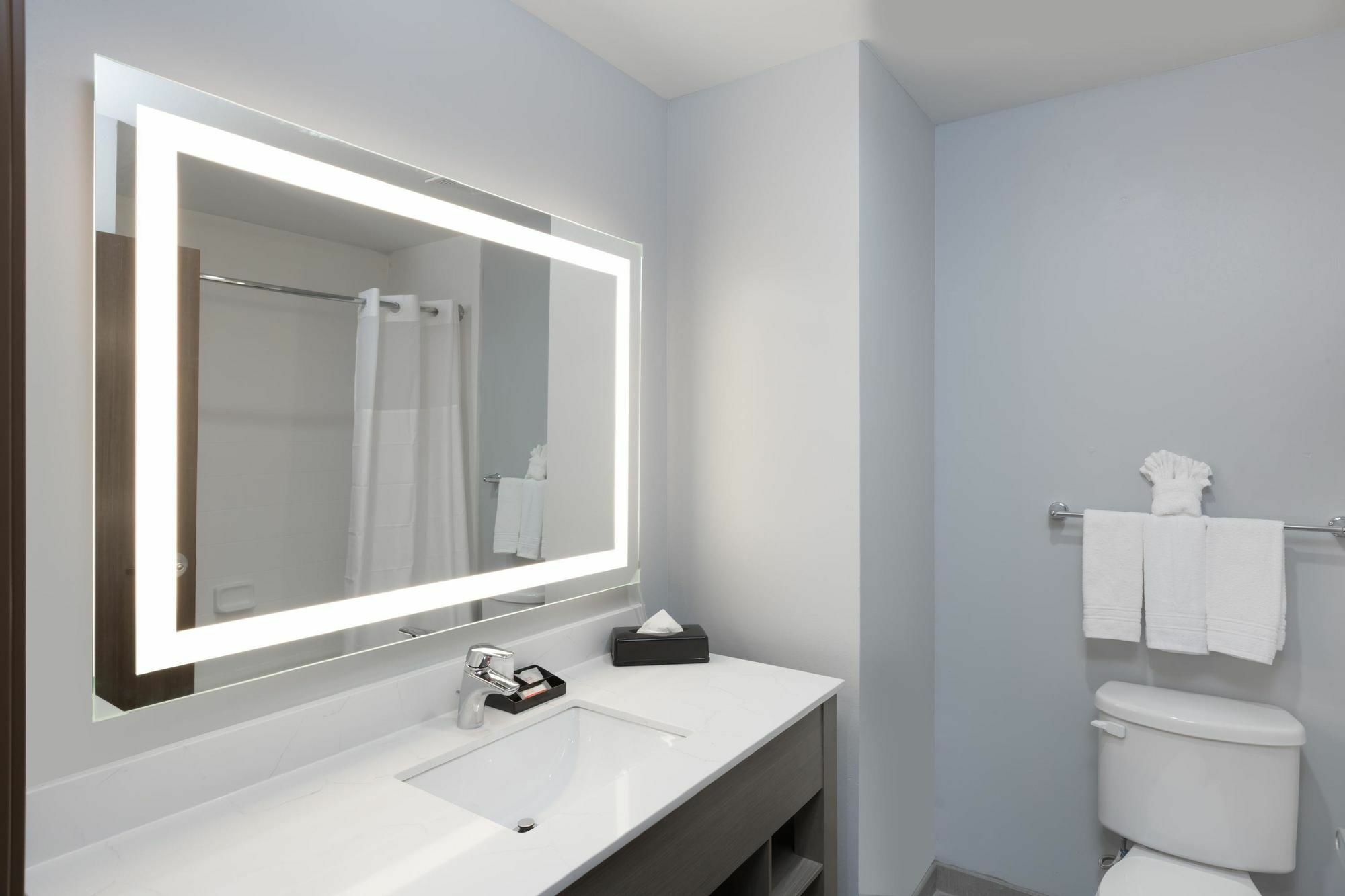Days Inn & Suites By Wyndham Houston Nw Cypress Exteriér fotografie