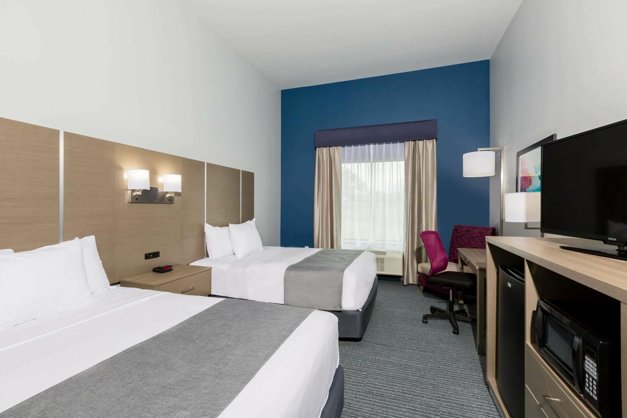 Days Inn & Suites By Wyndham Houston Nw Cypress Exteriér fotografie