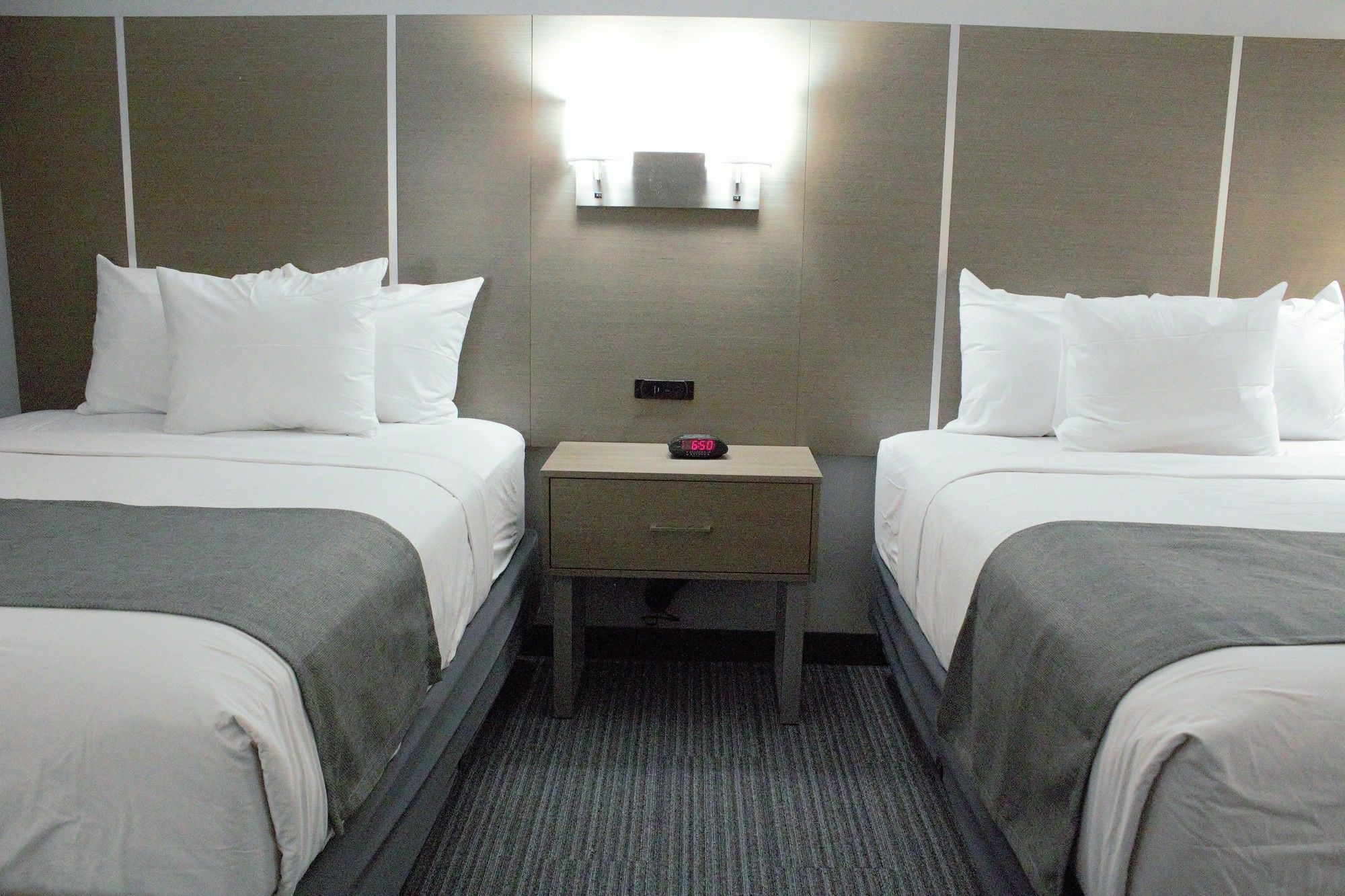 Days Inn & Suites By Wyndham Houston Nw Cypress Exteriér fotografie
